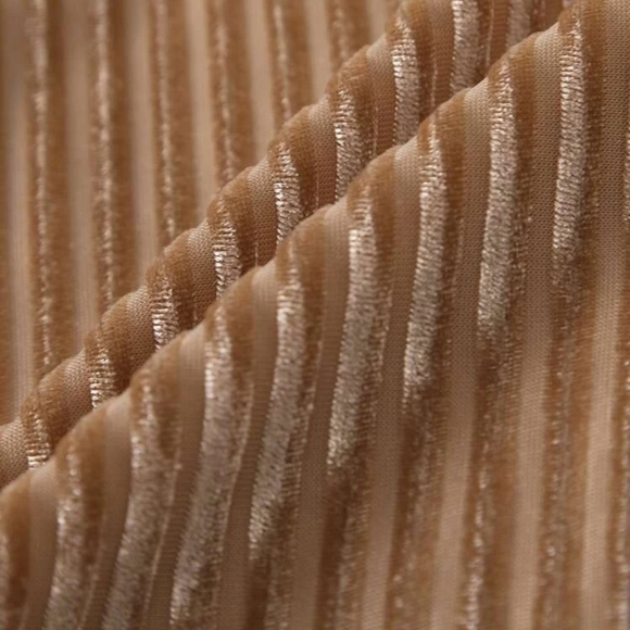 Gorgeous Ribbed long-sleeved women's top. Free Offer Must be in your Bundle - Picture 9 of 12